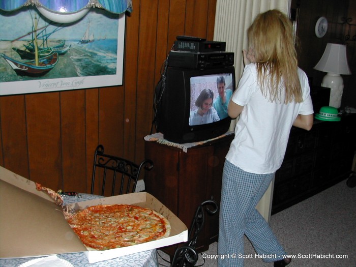 Saint Patty's Day, and we're in OC drinking Guinness and eating pizza (a tradtional Irsh food).