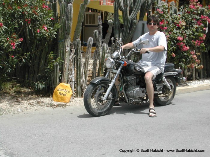 Each of the reefs on the island is marked with a stone painted yellow with the name of the reef.