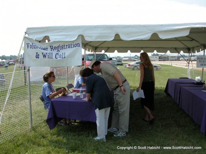 Kelli and I volunteered for Penn Oaks Winery at the Great Grapes wine festival.