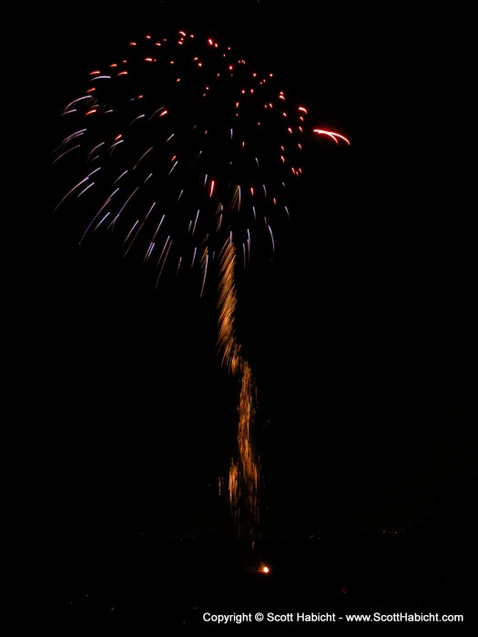 I'd never taken pictures of fireworks before....