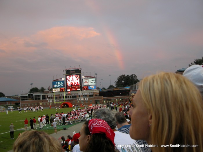 Check out the rainbow!!