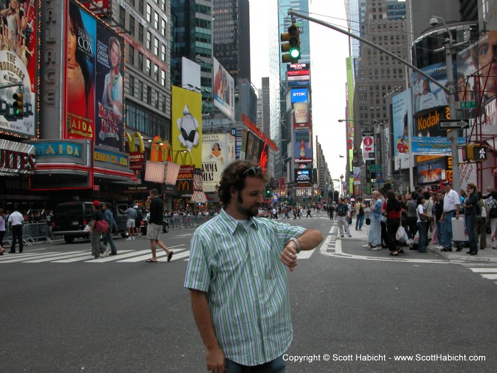 I know what time it is in Times Square!!!