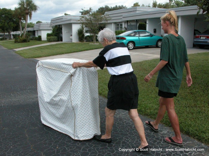 After sun bathing, Kelli and her grandmother made their rounds as a maid service.