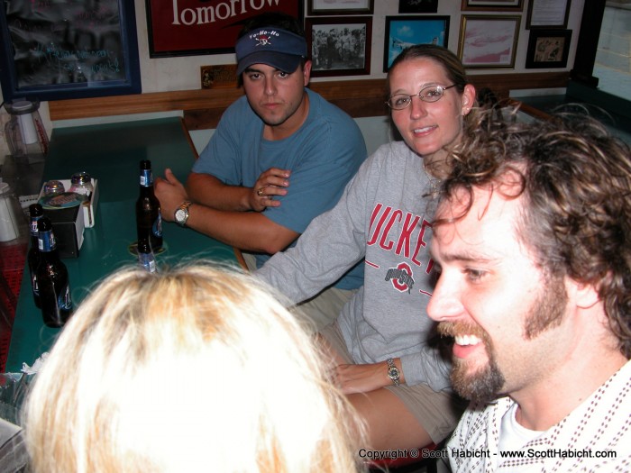 We then went to a pizza joint and met Shane and Meredith (S&M). They're locals enjoying a beer and escaping cabin fever.