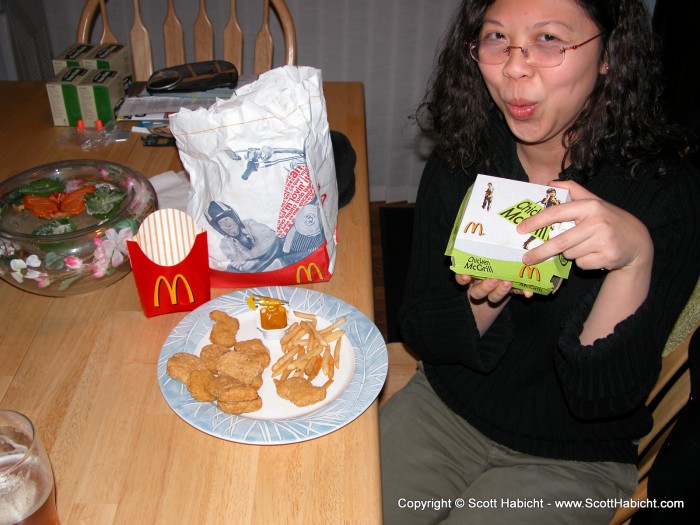 The civilized way to eat fast food.