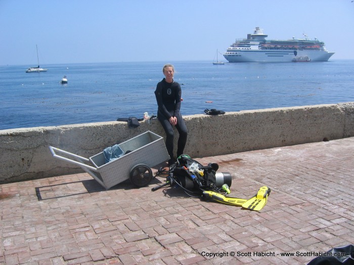 We also rented the cart from them and walked to the closest dive site, Casino Point Underwater Park.