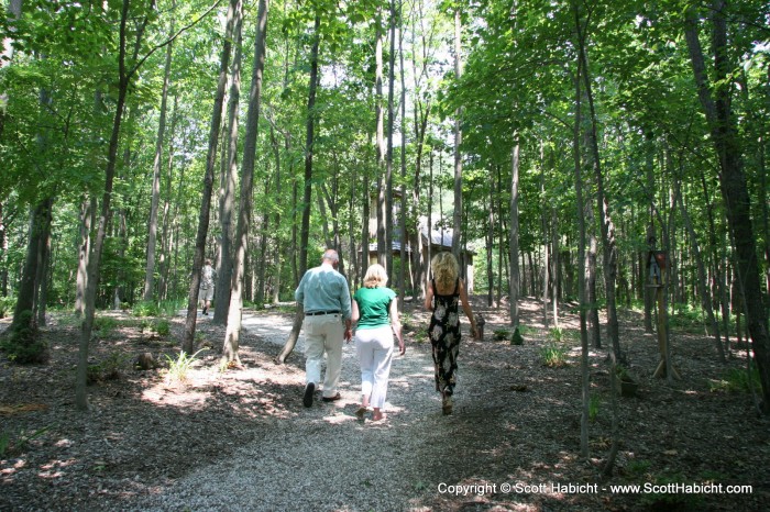 After the tour, several of us went for a walk on the grounds.