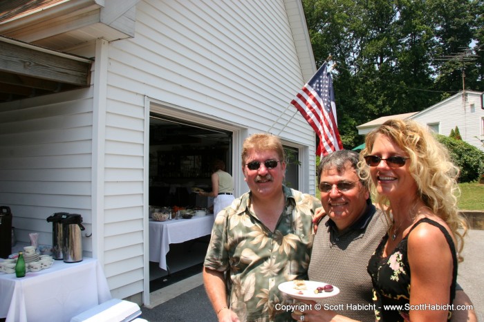 Bruce and Kelli pose with Fernand.