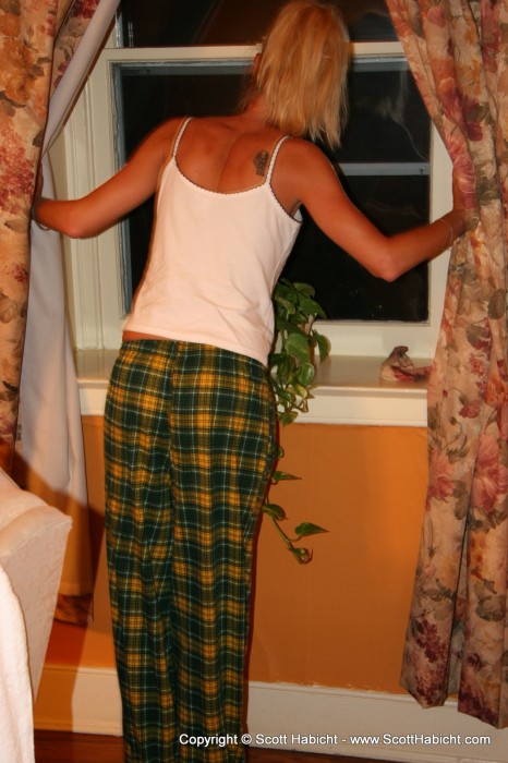 Kelli wanted to model her new PJs.....