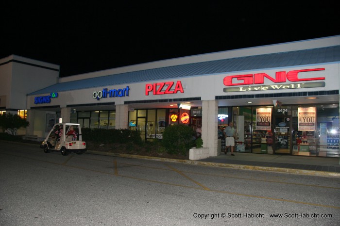 We mostly ran errands during the day (SCUBA stuff), but then headed out for some pizza that night.