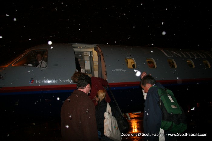 It had just started snowing when we got on the plane.