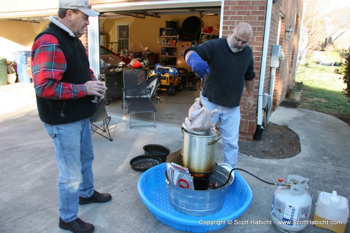 Back outside, it was turkey dipping time.