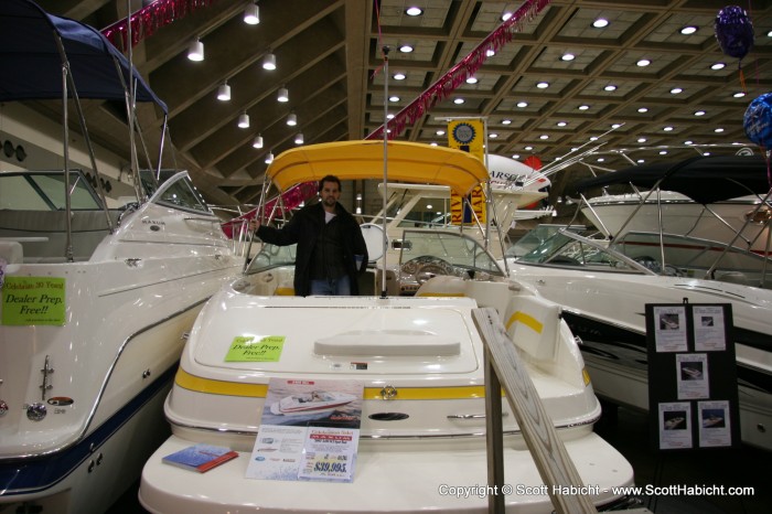 See, don't I look great on a boat?