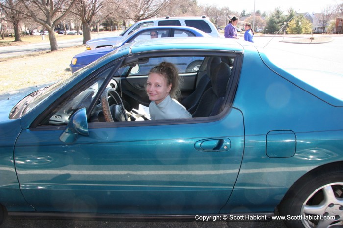 Kelli, before a race in her Del Sol.