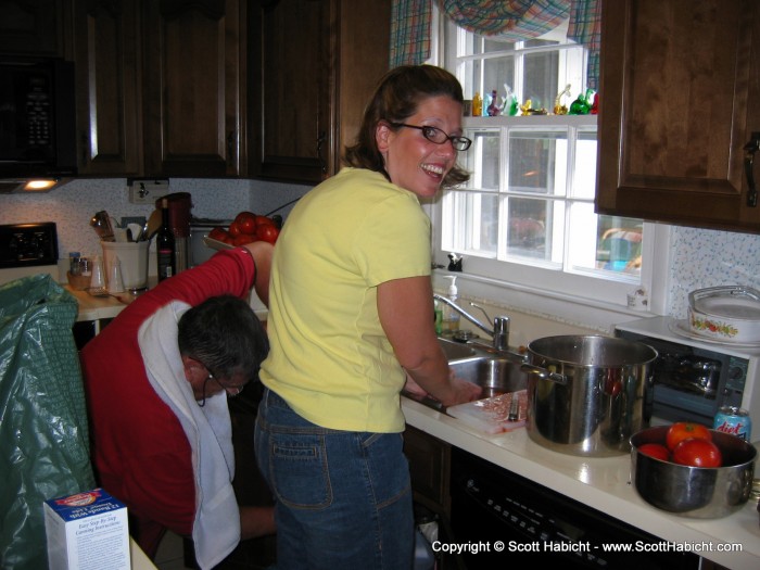 It's that time of the year again when the family gets together and makes homemade tomato sauce.