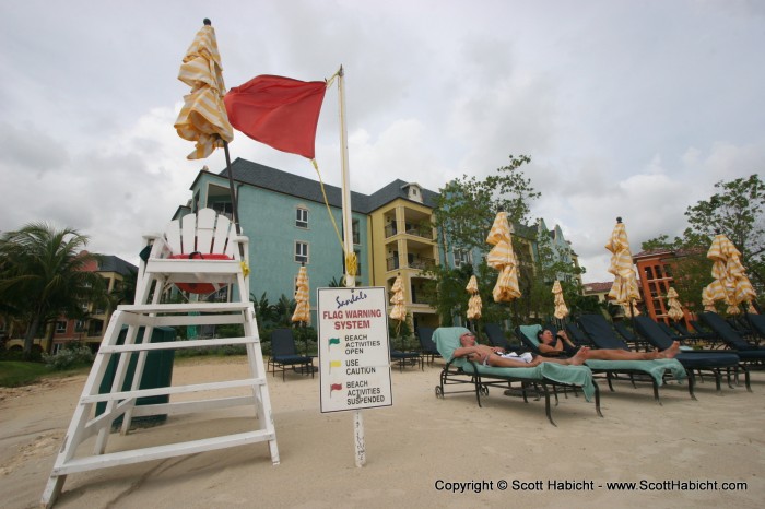 Same flag, but from the beach. Ours is the third floor yellow balcony.