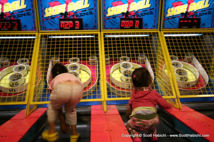 Obvious cheating at skeeball.