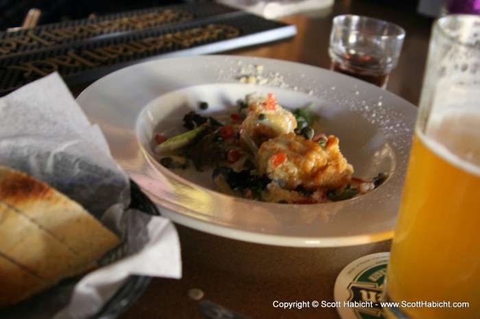 We also had some really good fried artichoke hearts.