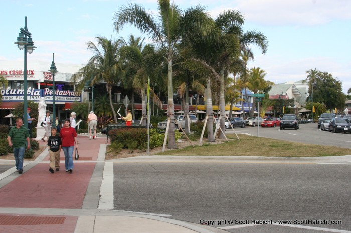 It is a nice little touristy shopping area...