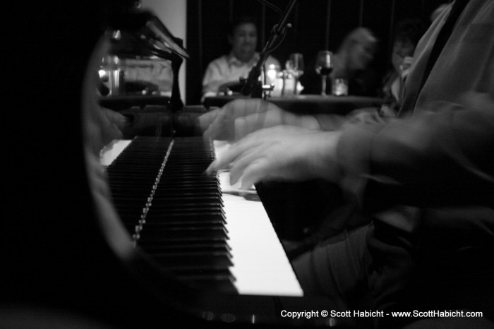 There was a piano bar in the restaurant.....