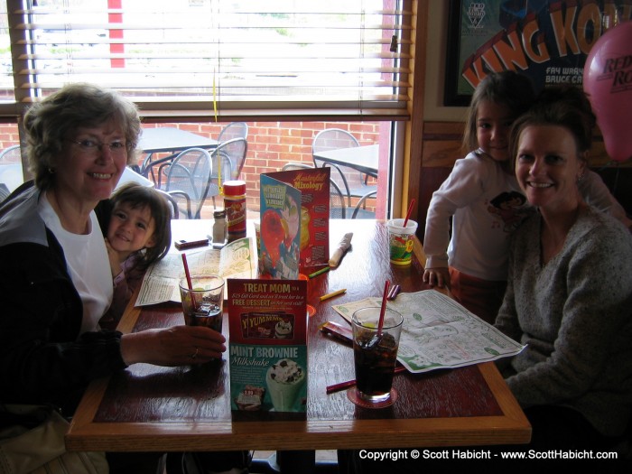 Hangin' at Red Robin one day for lunch.