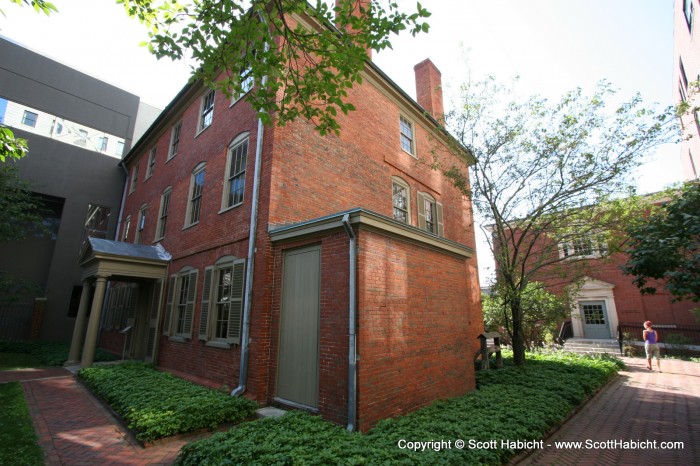 The house looked very well maintained.