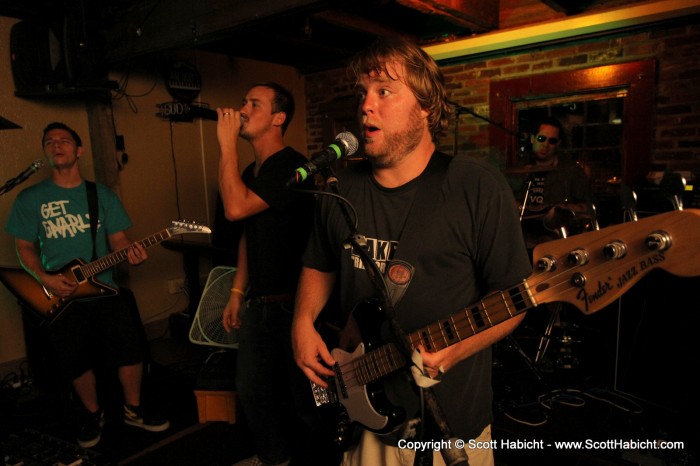 Be sure to check out the album "Can't Hang @ Armadillo's - Annapolis, MD" for those pictures.