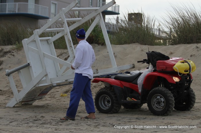 By the afternoon, preperations were being made to reopen the beaches.