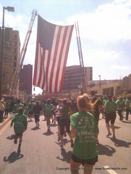 The race had over 4000 runners...