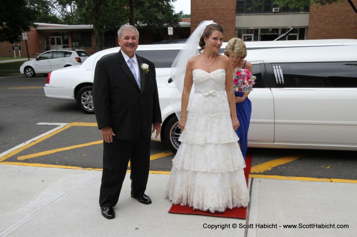 With the Bride ready to go, it was time to head inside.