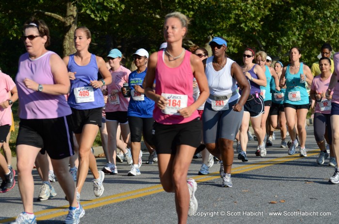 Kelli doing the Womens Distance 5K...