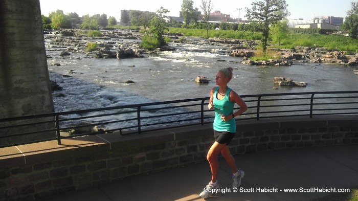 And ran by the falls of Souix Falls, SD.