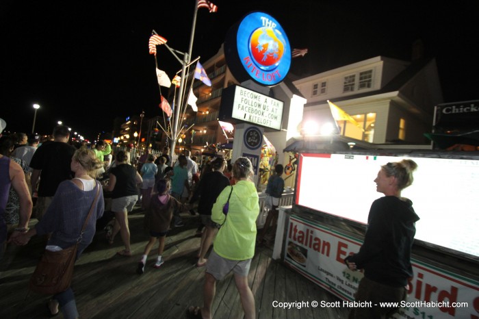 Afterwards it was time for a walk on the boardwalk.