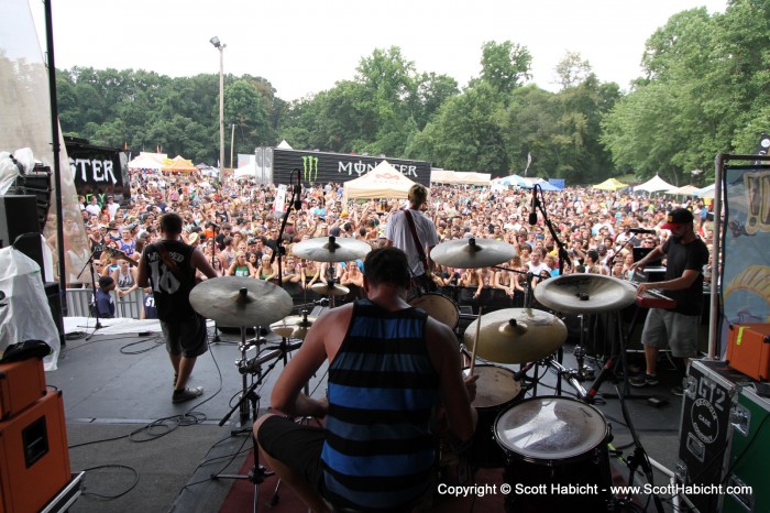 By the time Ballyhoo! came on, the crowd had really gotten thick and was having a great time.