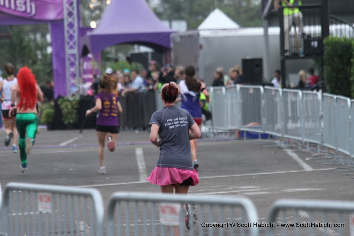 I grabbed a shot of her heading to the finish...