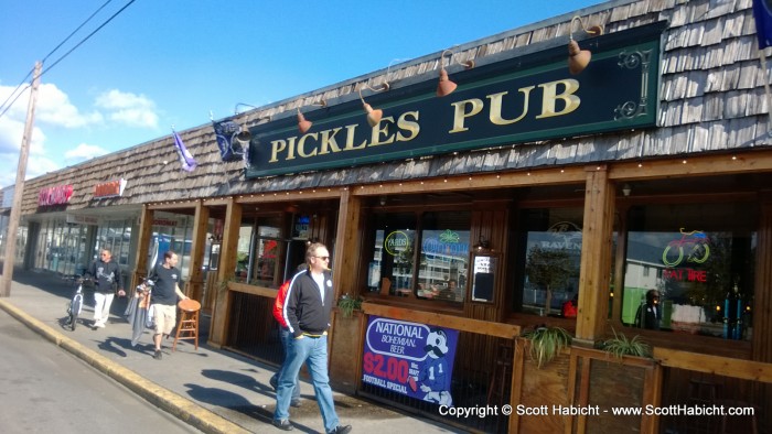 We headed to Pickles Pub, which was only 2 blocks away.