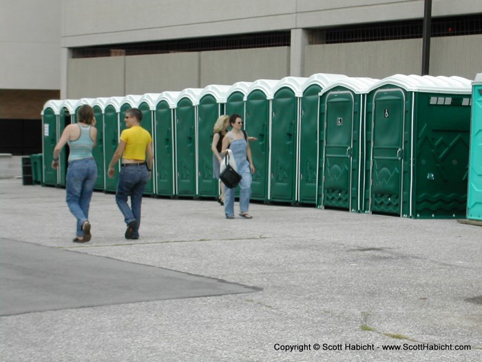 Sarah checks out the facilities...