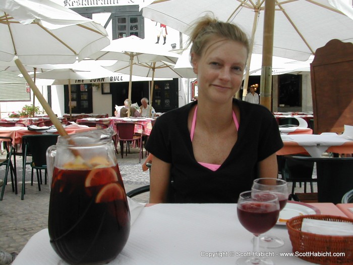 Kelli and Sangria...fun, fun, fun!!!