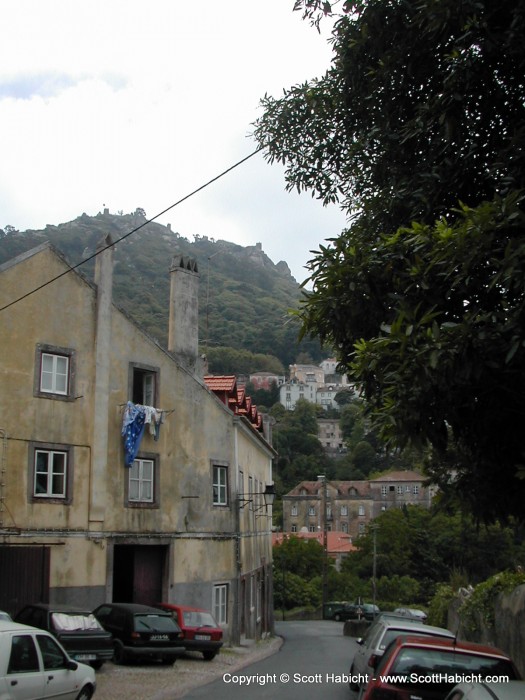 Another view of Castleo de Sao Jorge.