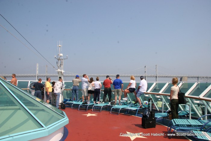 Our boat had a broken rudder, so we were late getting into port.