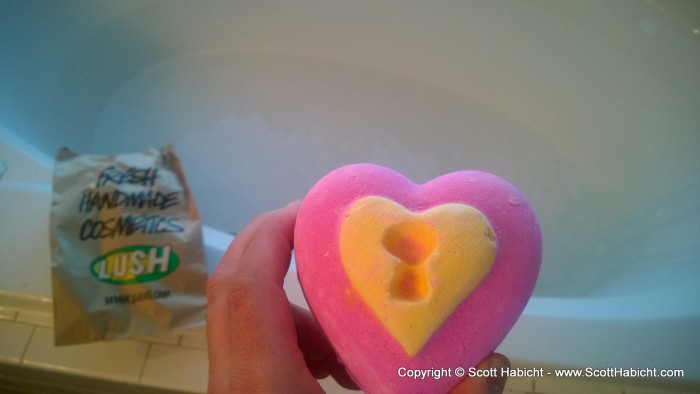 A Valentine's day bath bomb Kelli got me.