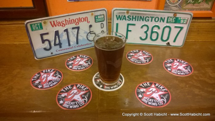 The plates I bought on display with my beerporn.