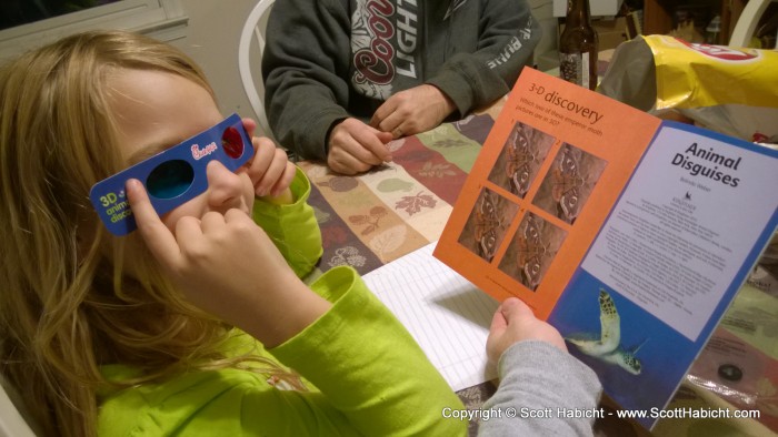 Amber is looking at a 3D image for the first time.