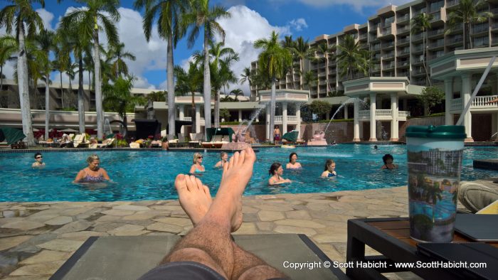 After some eats it was time to sit poolside.