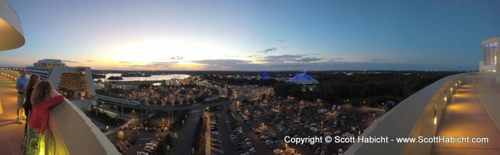 We headed to the top of the Contemporary to the Top of the World Lounge to watch the sunset and the fireworks.