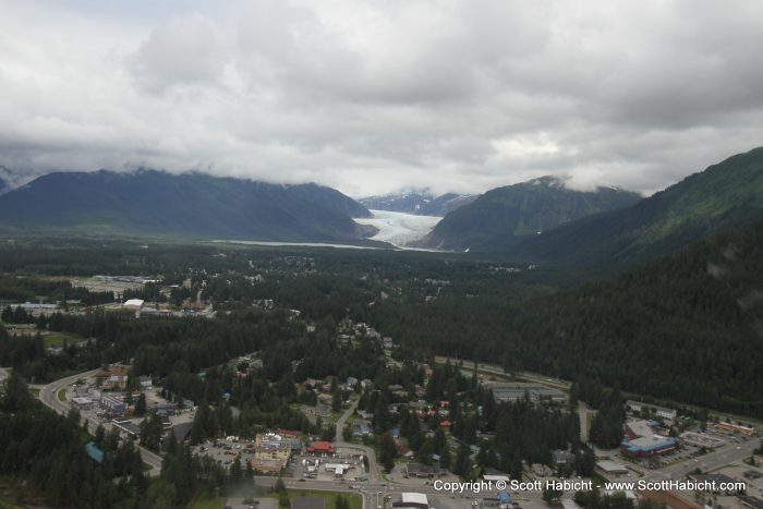 We were off to walk on a glacier. It looks really small from this far away.