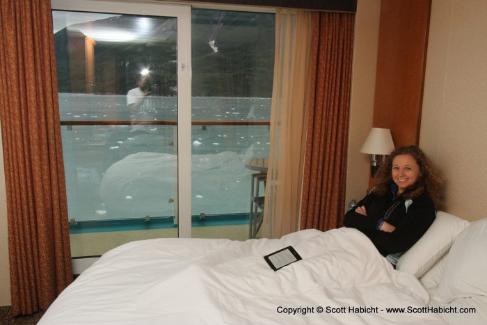 Back in the room we watched the ice chunks float by.