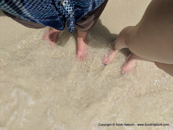 The Caribbean water felt great on our feet...